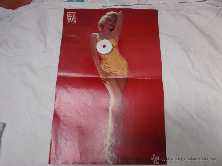 Cinema: poster de la revista cine revue, no clavado, con fotos en el reverso, 32x50