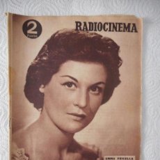 Cinema: RADIOCINEMA Nº 208 - 17-7-1954-. PORTADA EMMA PENELLA. CONTRAPORTADA ROBERT TAYLOR. Lote 96176119