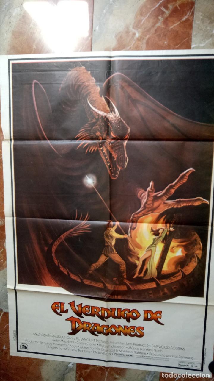 Cinema: CARTEL DE DRAGONSLAYER. EL DRAG&Oacute;N DEL LAGO DE FUEGO
