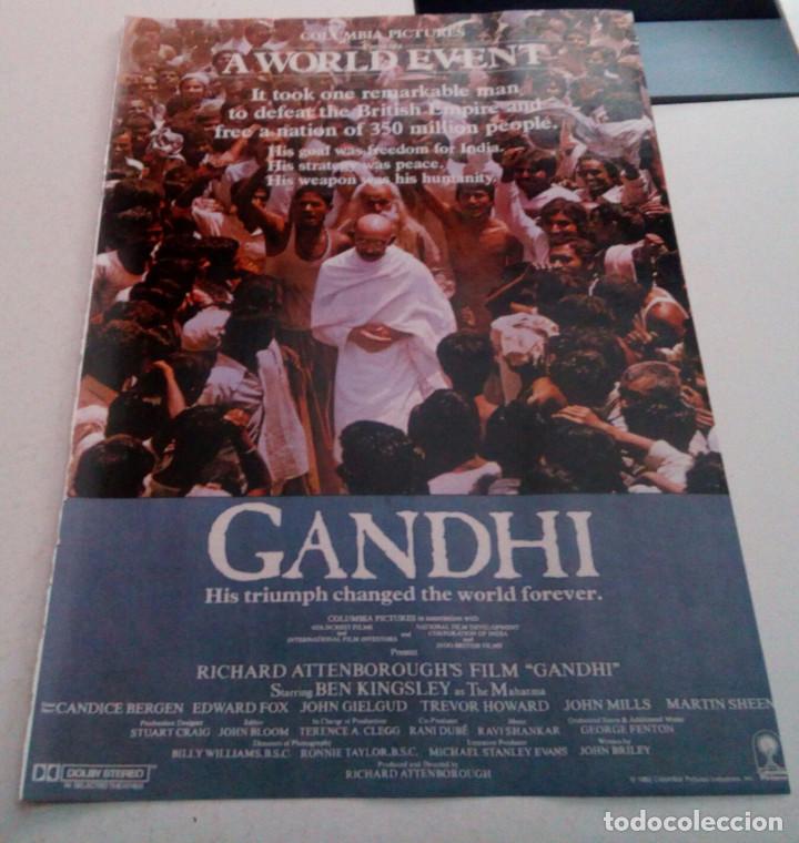 Kino: BEN KINGSLEY.GANDHI.POSTER.