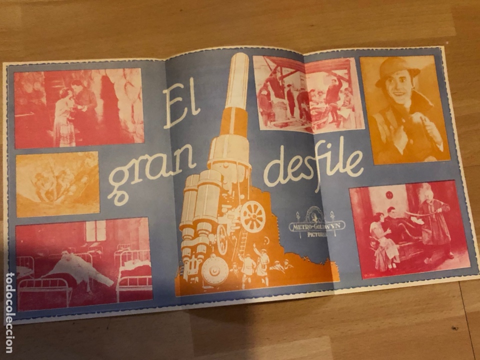 Kino: Programa el gran desfile.john gilbert renee adoree.triptico