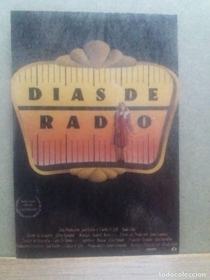 Kino: D&iacute;as de radio