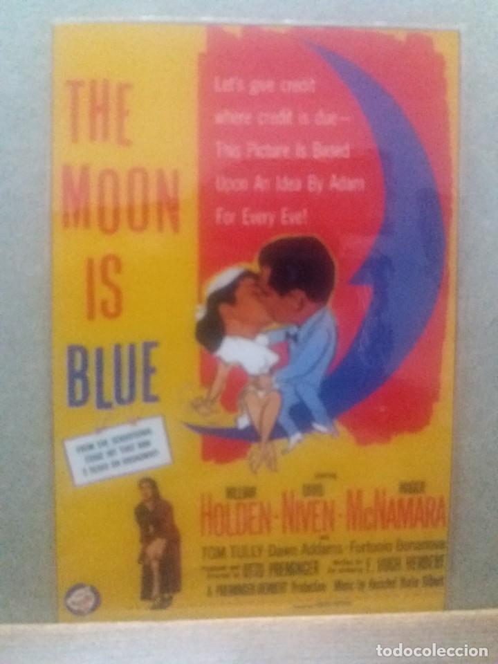 Kino: The moon is blue