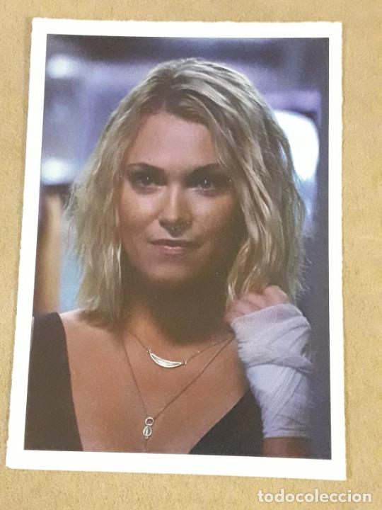 Kino: FICHA ACTRIZ ELIZA TAYLOR (SERIE LOS 100 EN EL REVERSO TEXTO BIOGRAF&Iacute;A, FILMOGRAF&Iacute;A BASICA