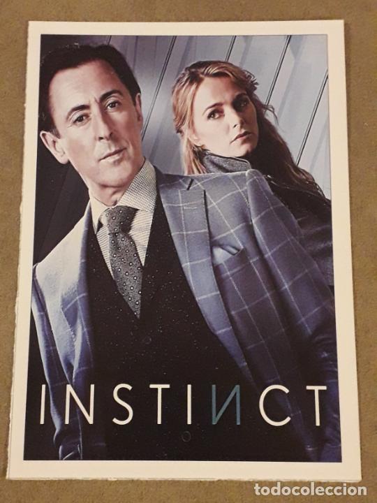Kino: FICHA SERIE TV, INSTINCT (TEMPORADA 1) 2018 CBS. ALAN CUMMING, BOJANA NOVAKOVIC