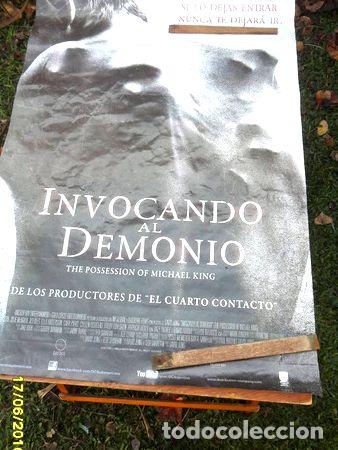 Kino: afiche cine pelicula invocando al demonio