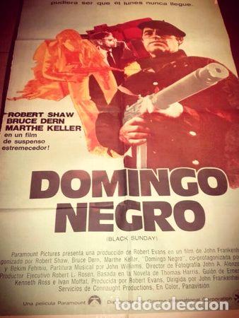 Kino: domingo negroposter gigante de cine