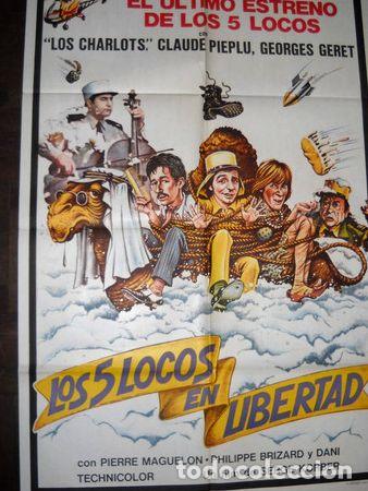 Kino: afiche cine los 5 locos en libertad comedia francesa francia