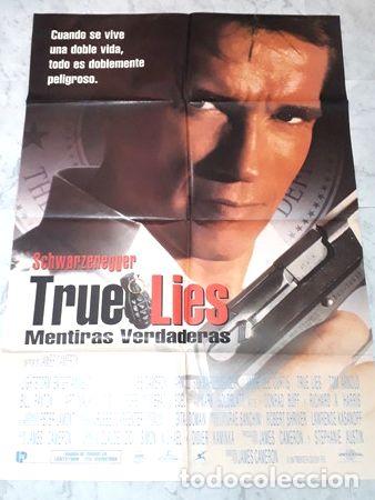 Kino: mentiras verdaderas afiche aschwarzenegger jcameron 302