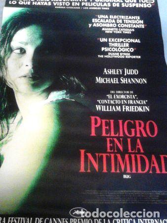 Kino: afiche peligro en la intimidad