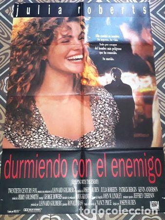 Kino: durmiendo con el enemigo afiche julia roberts pbergin 105