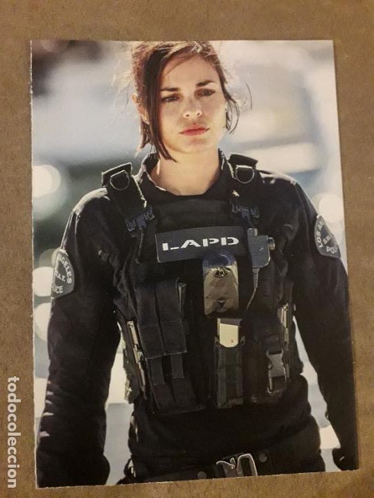 Kino: FICHA ACTRIZ LINA ESCO (SERIE TV SWAT) EN EL REVERSO TEXTO DATOS FILMOGRAF&Iacute;A BASICA