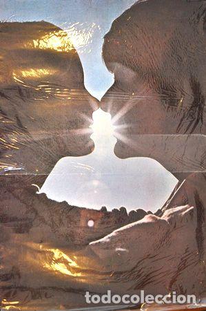 Kino: poster dec 70 80 original pareja beso amor afiche retro