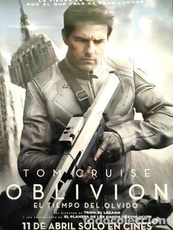 Kino: poster de la pelicula oblivion tom cruise