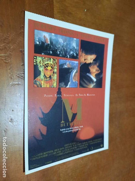 Cinema: M BUTTERFLY. CARTEL PEQUE&Ntilde;O FORMATO. FICHA POR DETR&Aacute;S. BUEN ESTADO.