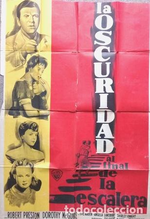 Kino: afiche cine la oscuridad al final de la escalera 403