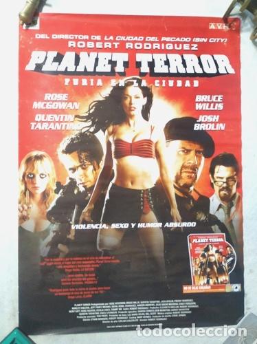 Kino: poster de planet terror furia en la ciudad