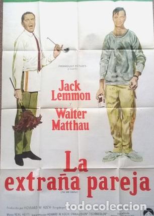 Kino: antiguo afiche de pelicula la extrana pareja 682