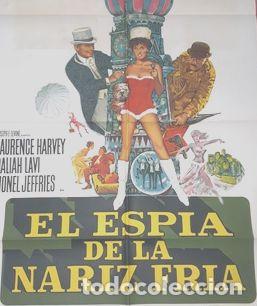 Kino: el espia de la nariz fria afiche cfotos laurence harvey k64