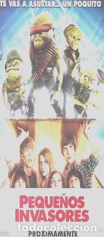 Kino: afiche de la pelicula pequenos invasores 1150