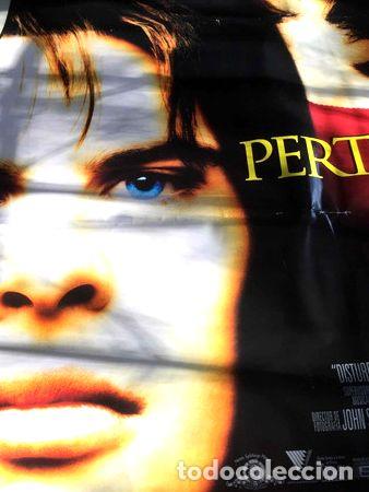 Kino: poster perturbados katie holmes 1998