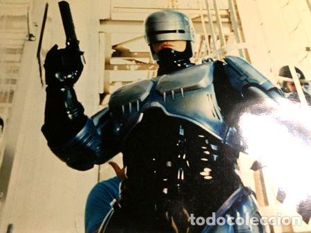 Cinema: lobicard n 6 robocop 2 con peter weller