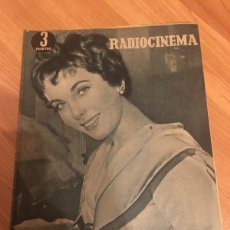 Cine: RADIOCINEMA - 229 (1954) ELIZABETH TAYLOR - JOHN CARROL