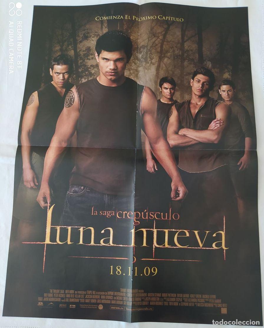 Kino: P&Oacute;STER DOBLE / LA SAGA CRUP&Uacute;SCULO: LUNA NUEVA (ver descripci&oacute;n)