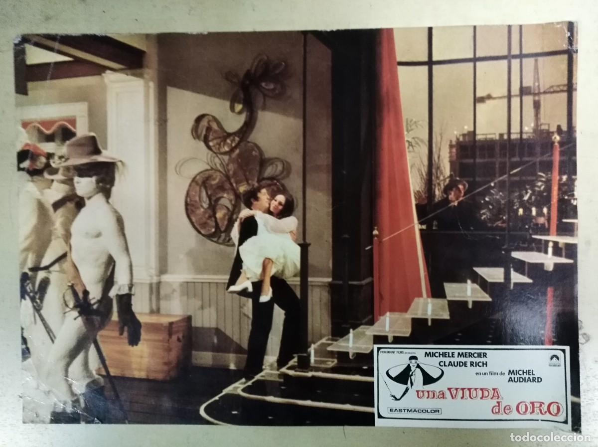 Kino: Afiche De Cine.Fotograma.Una Viuda de Oro.Claude Rich