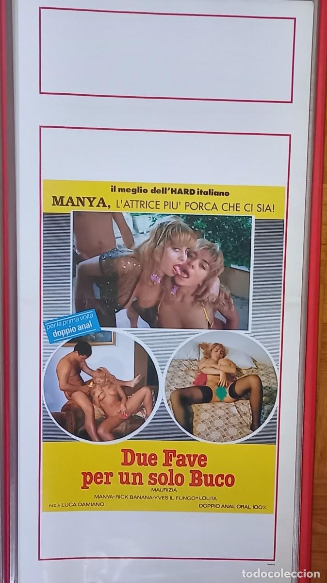Kino: &rdquo; 2 DUE FAVE PER UN SOLO BUCO &rdquo; CON MANYA POSTER cm. 33X70