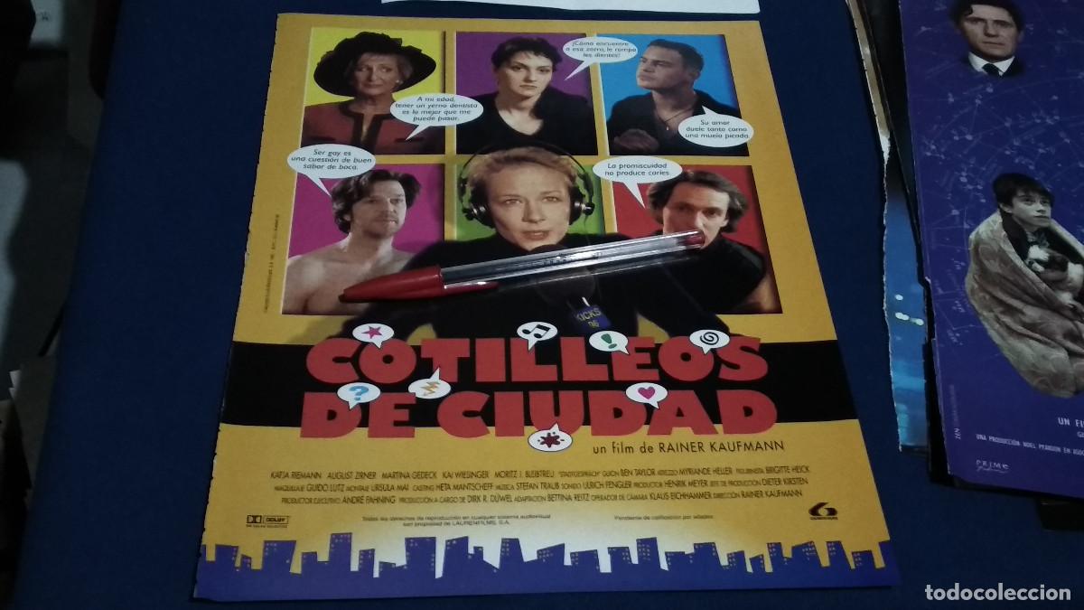 Cine: COTILLEOS DE CIUDAD - DE RAINER KAUFMANN / - P&Oacute;STER PELICULA CINE HOJA REVISTA RECORTE A4