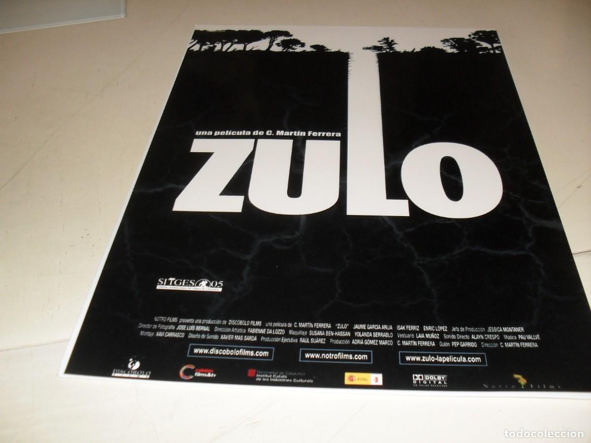 Cine: CARTEL,EN FORMATO a-4,Y CARTONCILLO,PELICULA ZULO+FICHA DE 8 PAGINAS,SITGES 2005