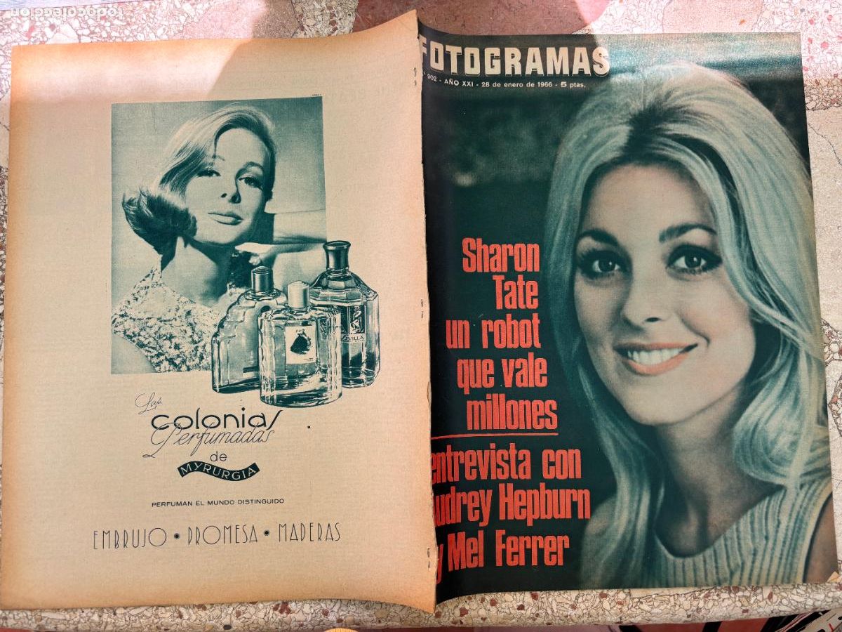 Cine: FOTOGRAMAS N&ordm; 902 a&ntilde;o 1966. SHARON TATE EN PORTADA. AUDREY HEPBURN Y MEL FERRER.