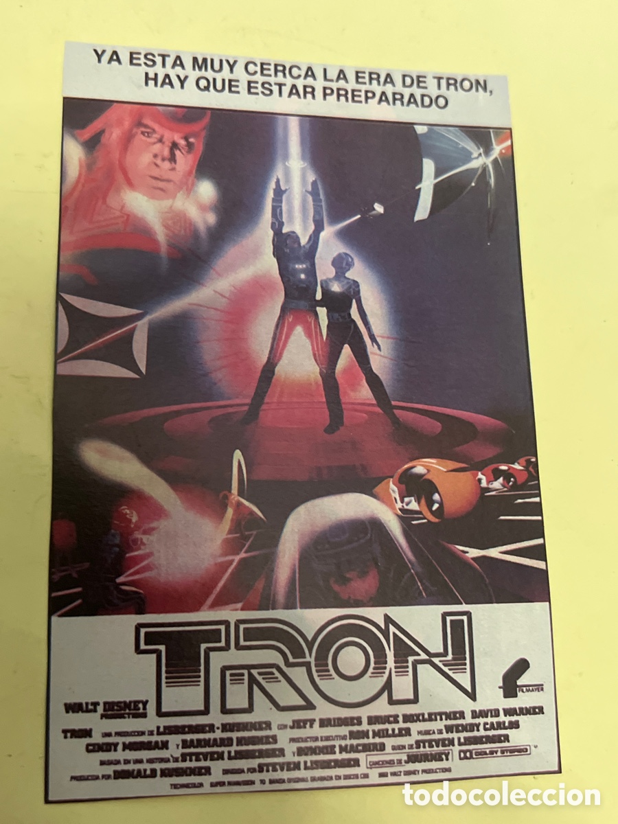 Cine: 1/E2/147. Reproducciones de carteles de cine, recortes de revistas