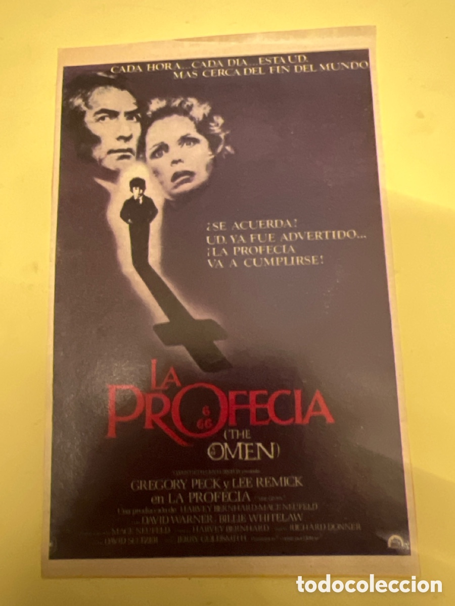 Cine: T1/E2/163. Reproducciones de carteles de cine, recortes de revistas