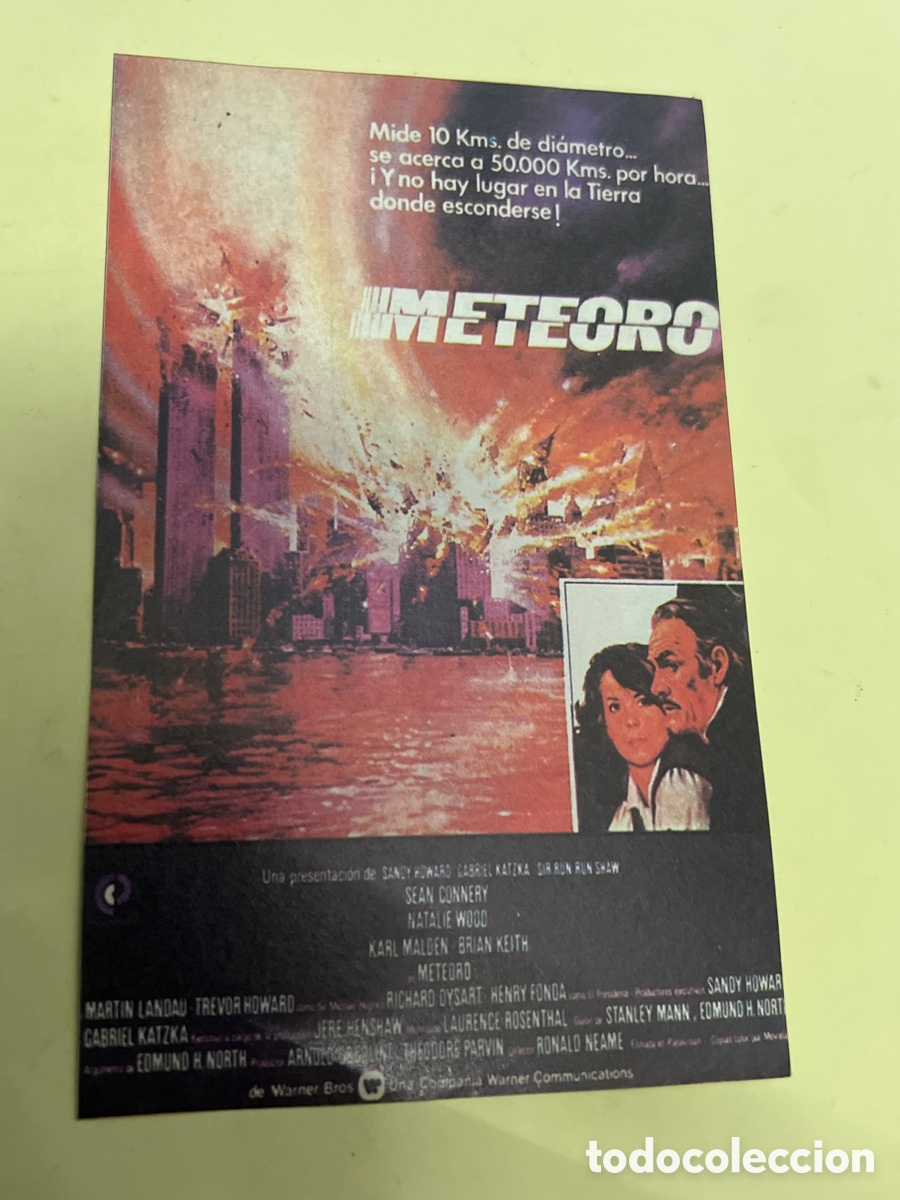 Cine: T1/E2/164. Reproducciones de carteles de cine, recortes de revistas