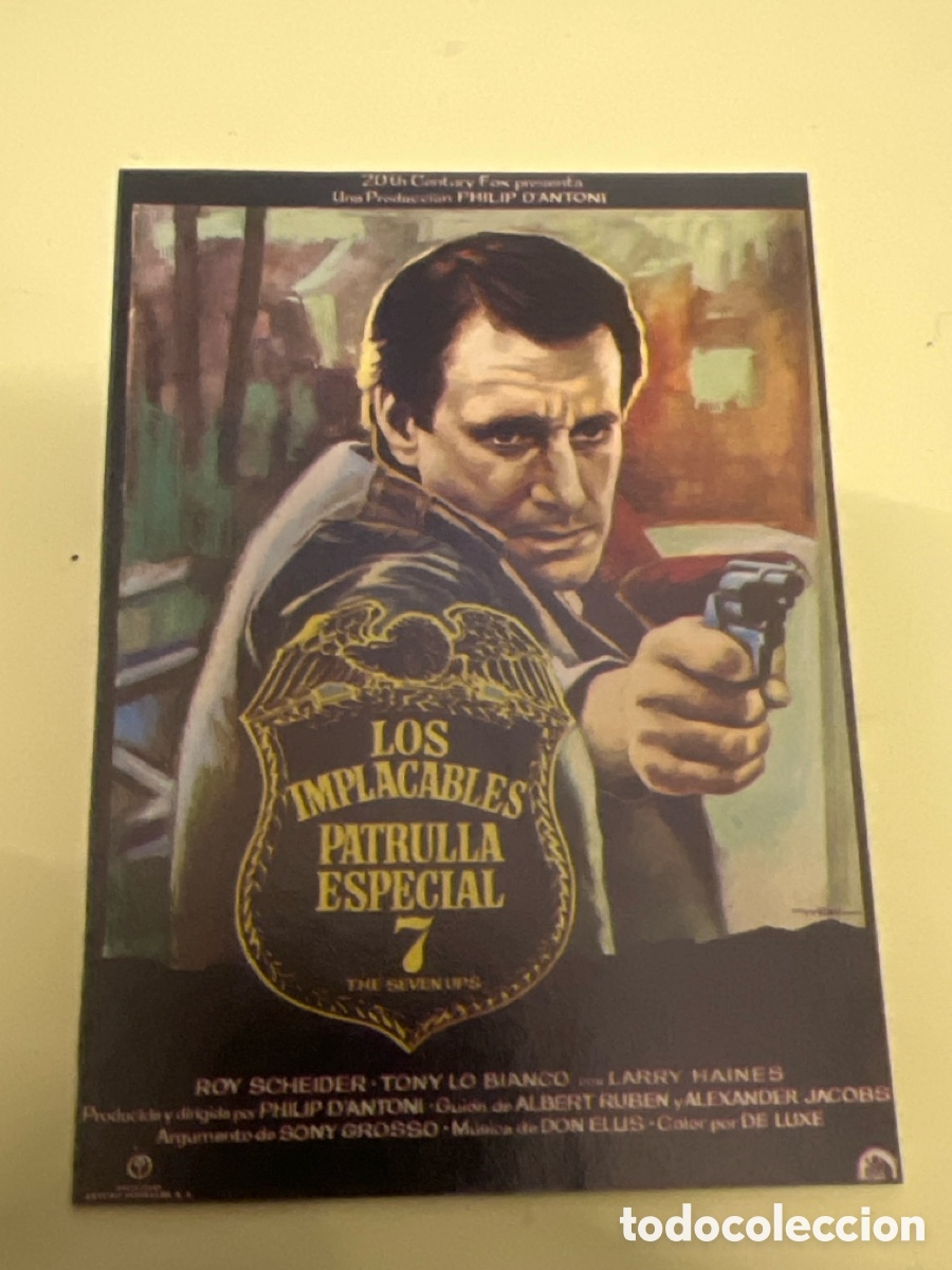 Cine: T1/E2/175. Reproducciones de carteles de cine, recortes de revistas
