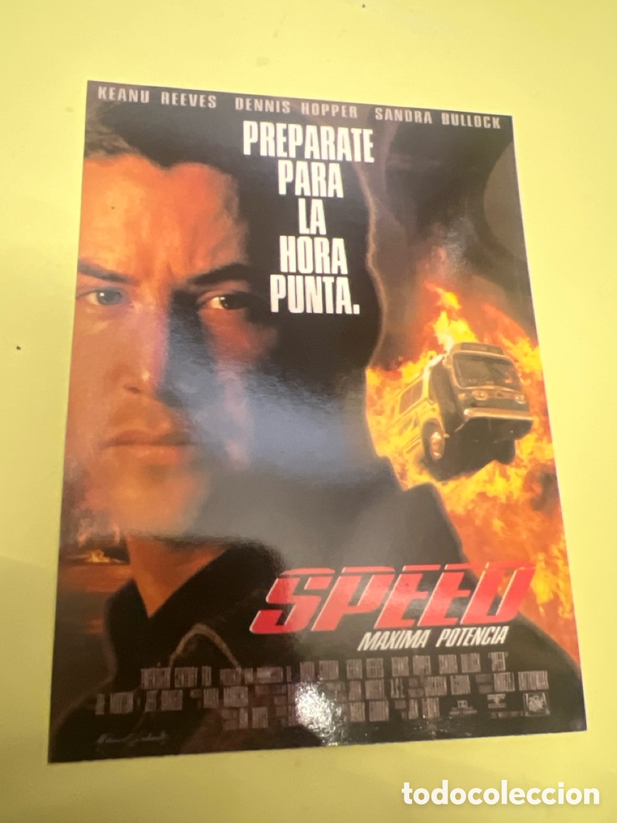 Cine: T1/E2/175. Reproducciones de carteles de cine, recortes de revistas