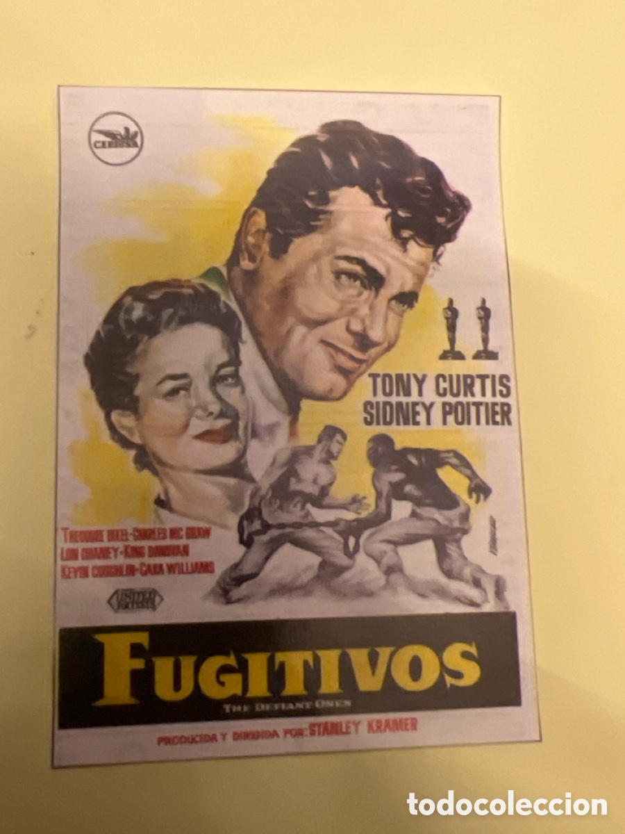Cine: T1/E2/195. Reproducciones de carteles de cine, recortes de revistas