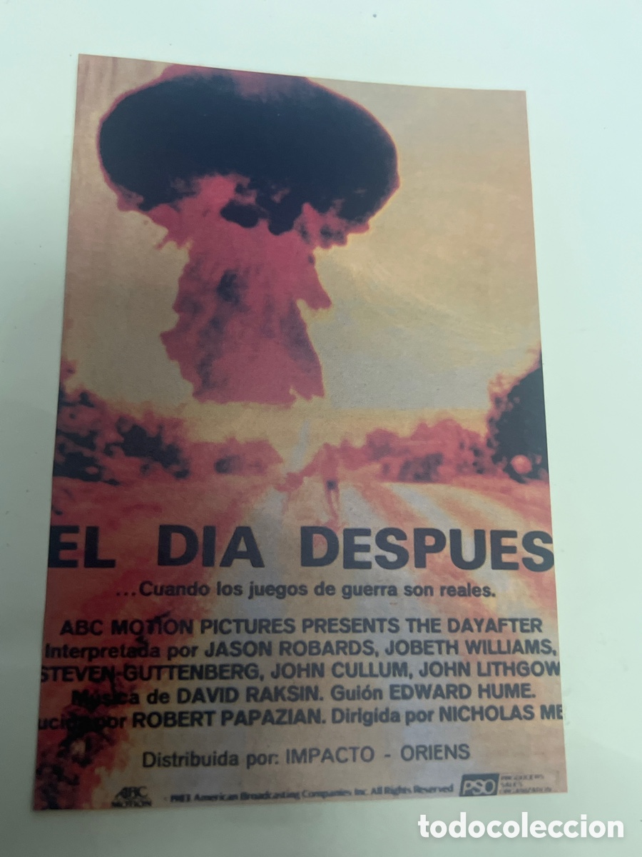 Cine: T1/E2/199. Reproducciones de carteles de cine, recortes de revistas