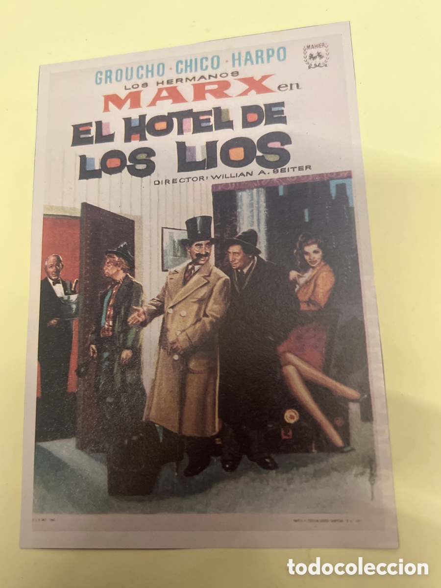 Kino: T1/E2/201. Reproducciones de carteles de cine, recortes de revistas