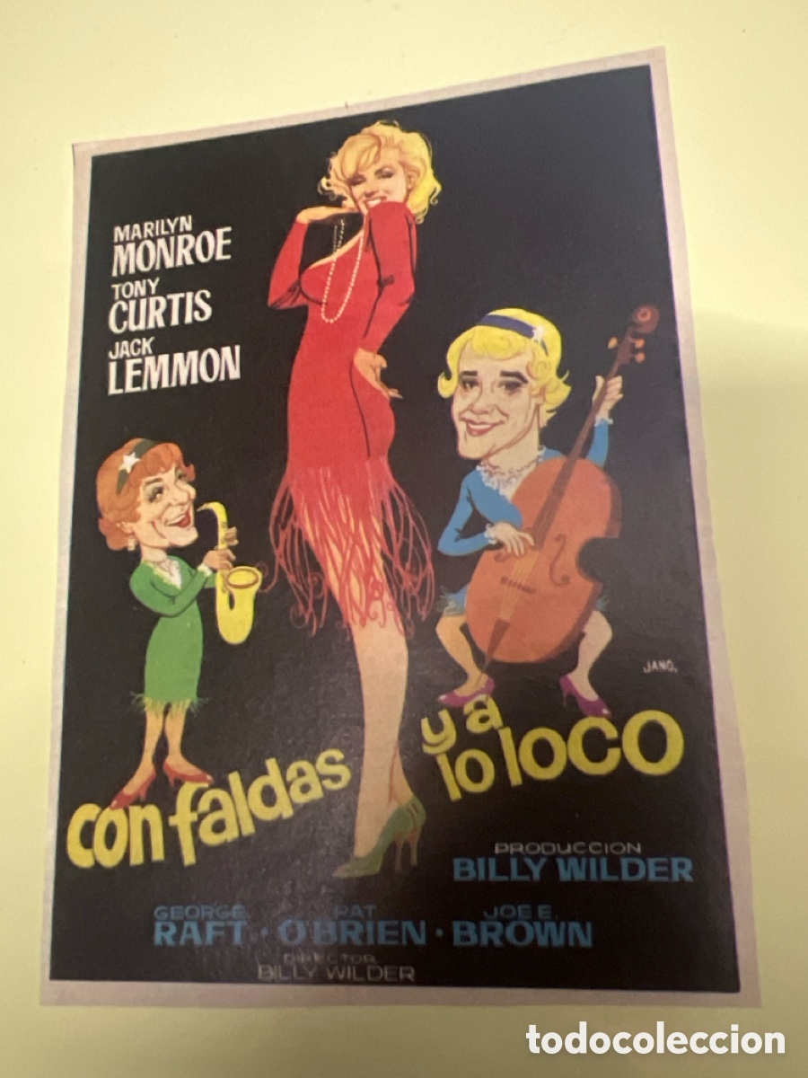 Kino: T1/E2/201. Reproducciones de carteles de cine, recortes de revistas