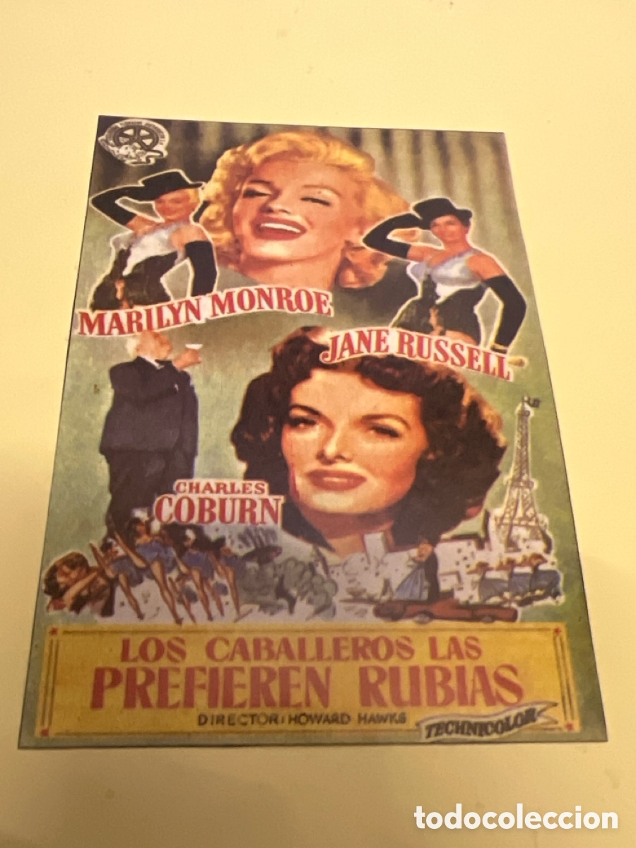 Cine: T1/E2/201. Reproducciones de carteles de cine, recortes de revistas