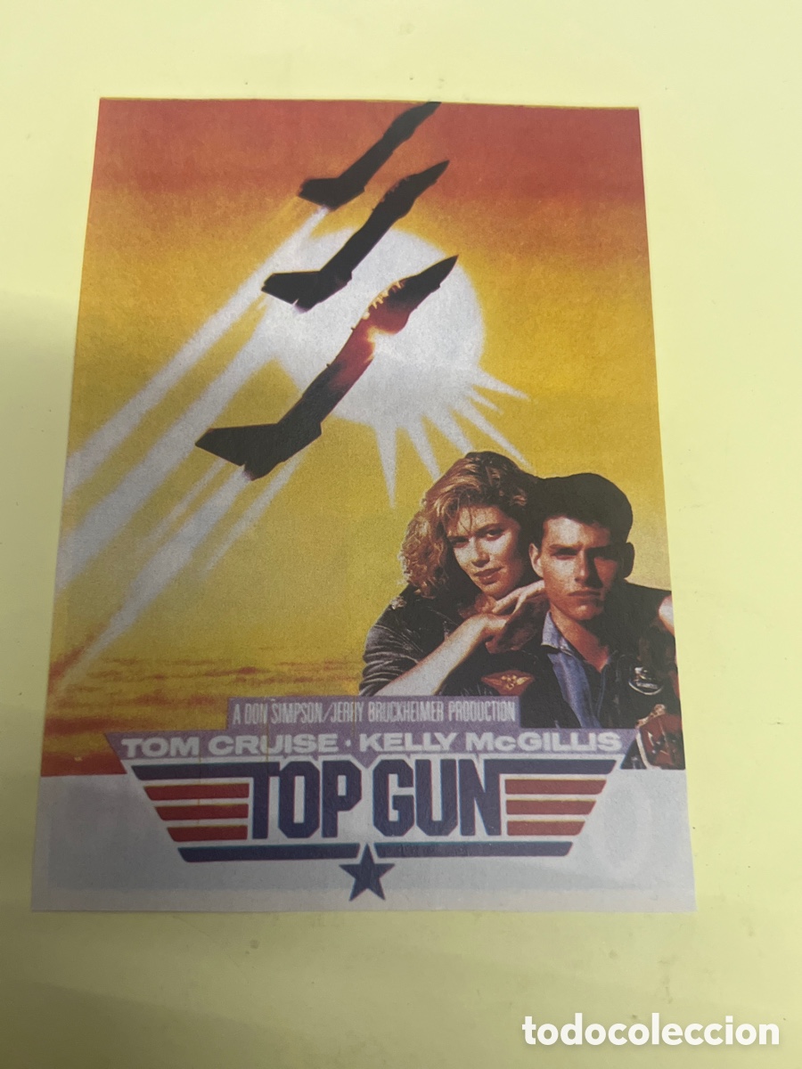 Cine: T1/F2/204. Reproducciones de carteles de cine, recortes de revistas