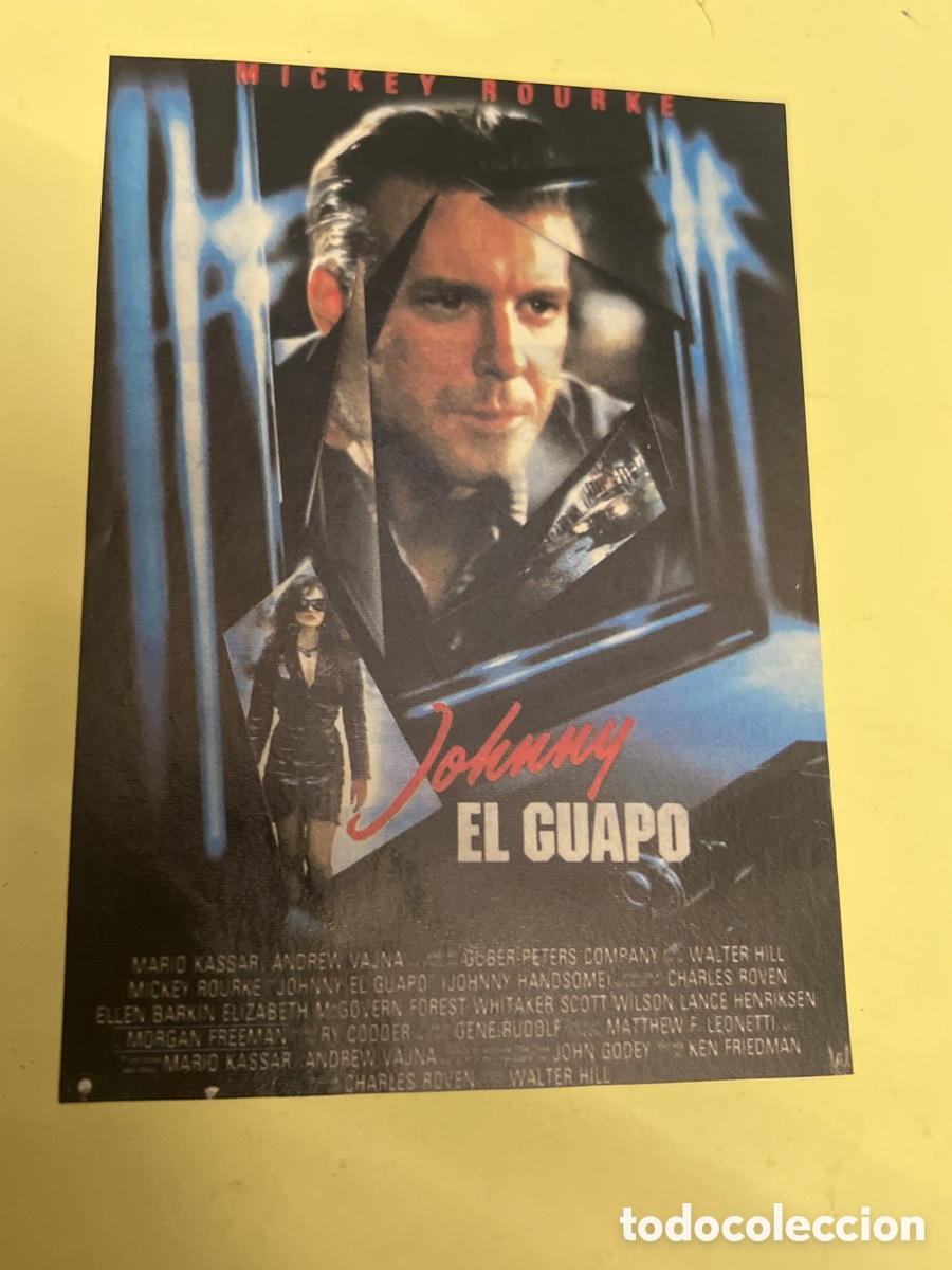 Cine: T1/F2/105. Reproducciones de carteles de cine, recortes de revistas