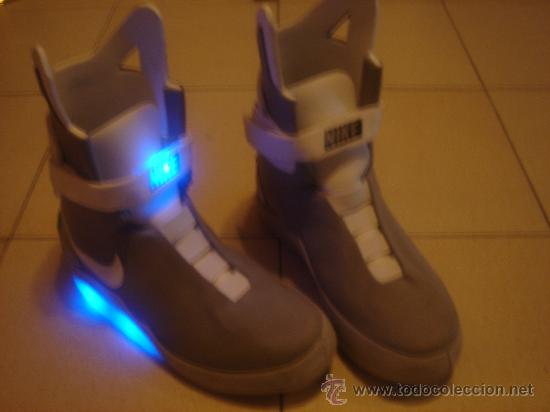 Réplica de las zapatillas de regreso al futuro - Vendido en Venta Directa -  39484566