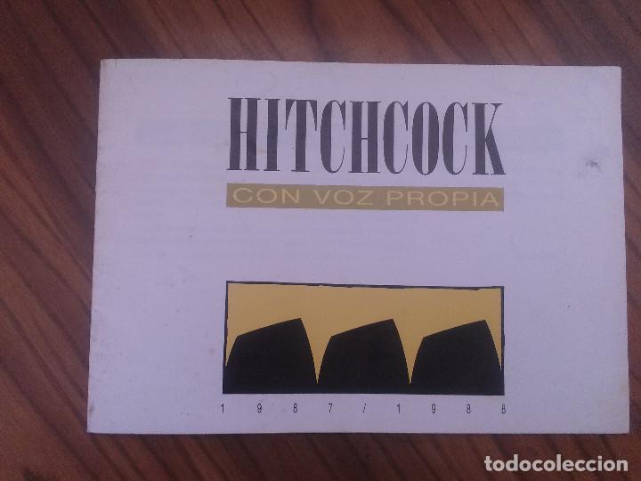 Cine: CATALOGO DE CICLO DE CINE SOBRE HITCHCOCK. CON VOZ PROPIA. GRAPA. 32 P&Aacute;GINAS. BUEN ESTADO. RARO