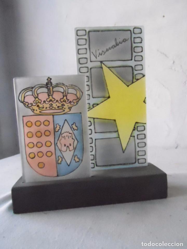 Cine: cinema trofeo original visualia escudo pintado sobre cristal