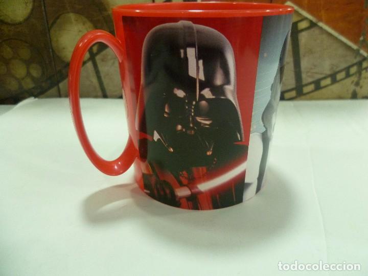 Cine: taza de plastico de Star Wars
