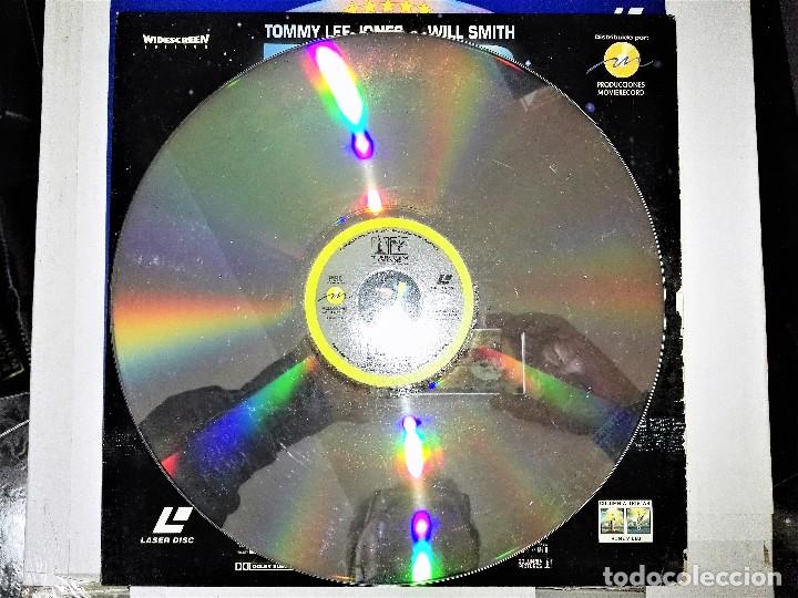 Cine: LASER DISC MEN IN BLACK con poster - Foto 4